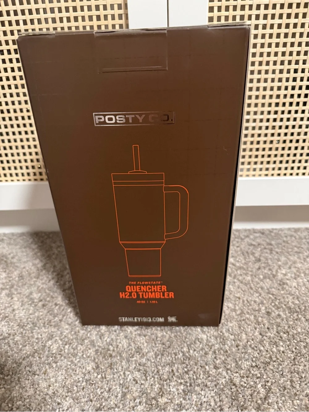 Stanley x Post Malone Brown Pouch Insulated Tumbler with Posty Co. Logo Charms - Picture 3 of 5